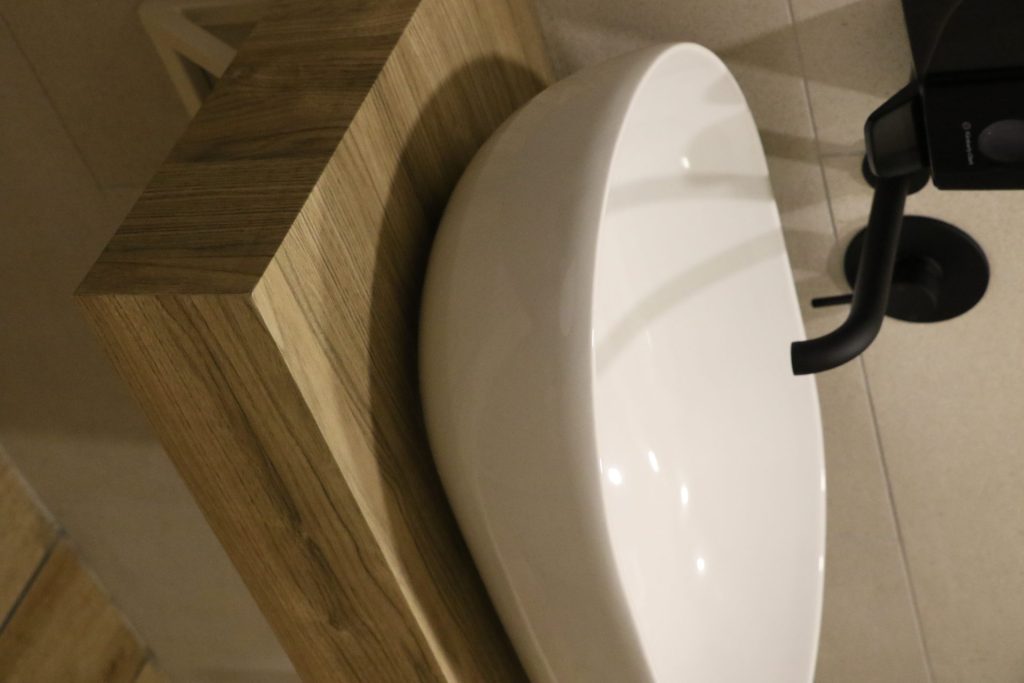 Modern bathroom refurbishment using wrap solutions